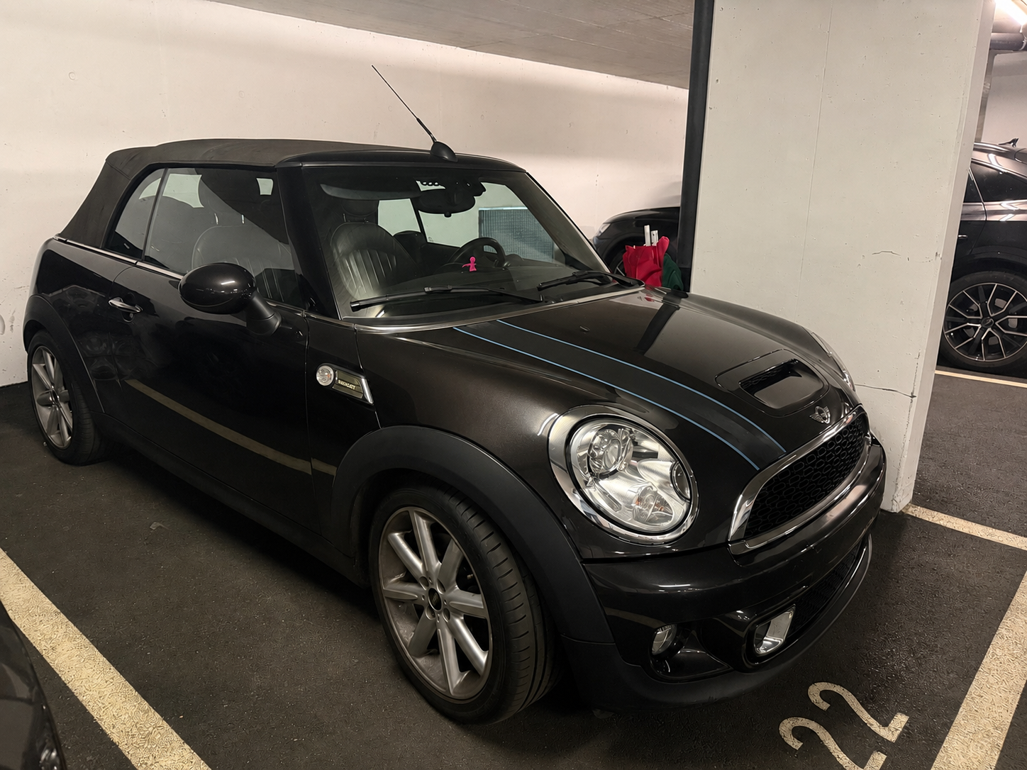MINI Cooper S Cabrio 2012